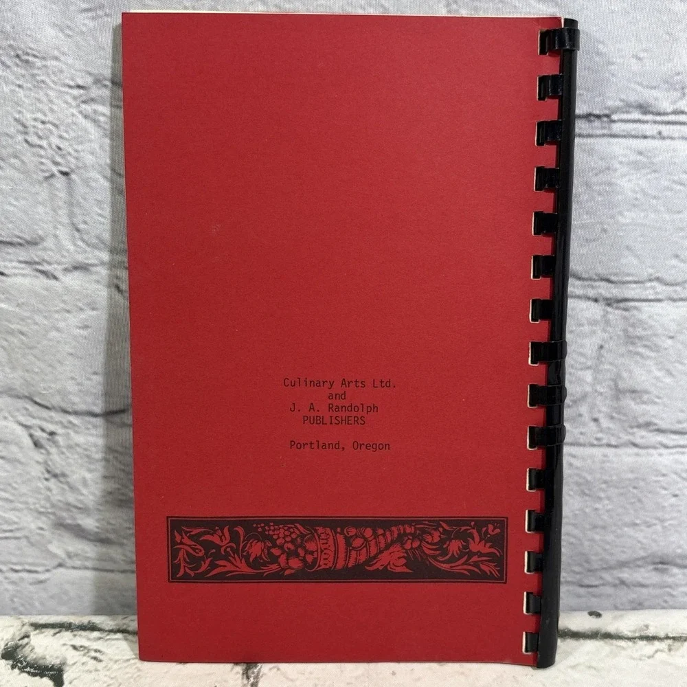 How to Make Danish Liqueurs Cheryl Long 1983 Culinary Arts First Edition‎